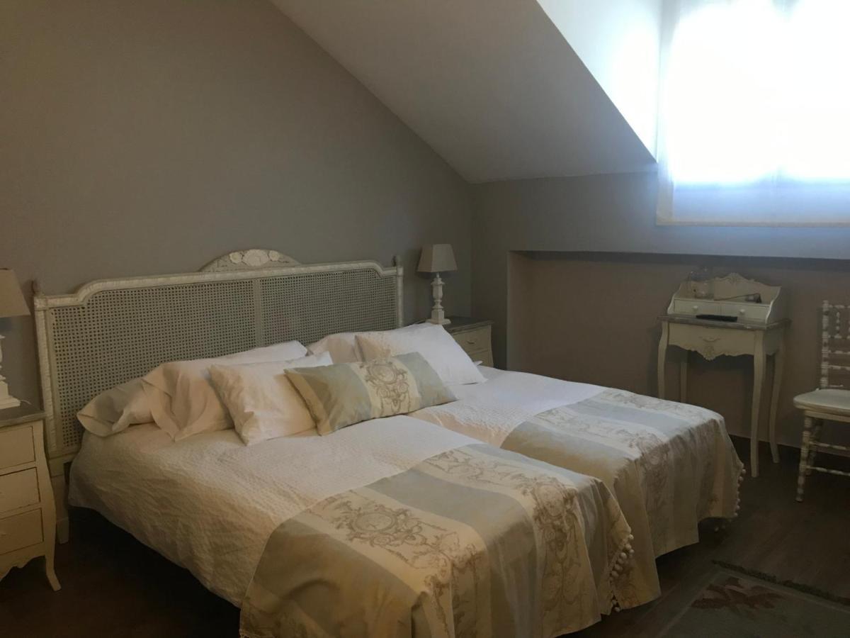 Albus Albi Pension Colmenar del Arroyo Buitenkant foto