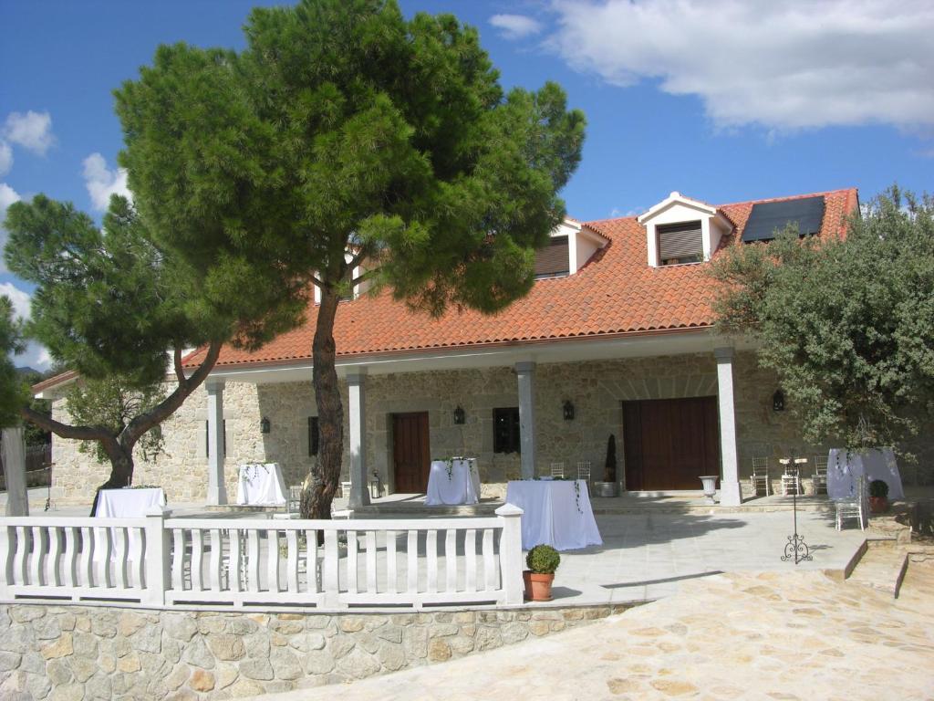 Albus Albi Pension Colmenar del Arroyo Buitenkant foto